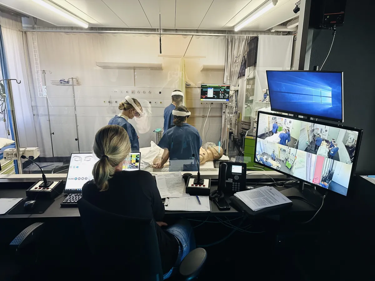 ARAISE — AR- und AI-gestützte Simulation für die medizinische Ausbildung